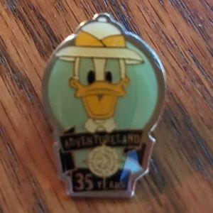 Disney Donald Duck Pin